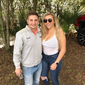 Meet your Posher, Marissa